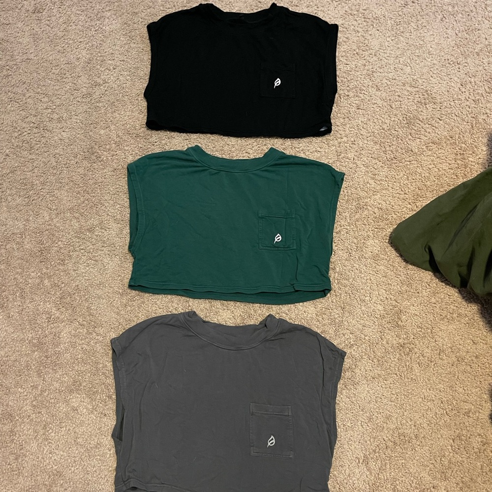 Ptula Tops